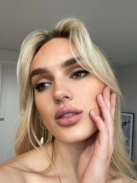 Suzy Lipstick Miss Leah Baby Cocoa (Matte)
