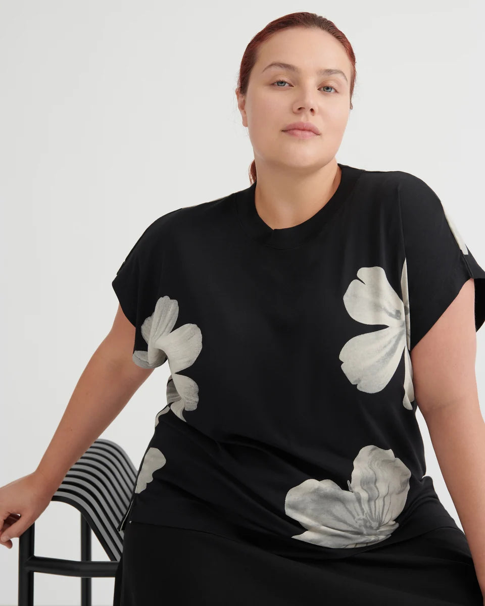 Kowtow Geometry Tee Monochrome Floral