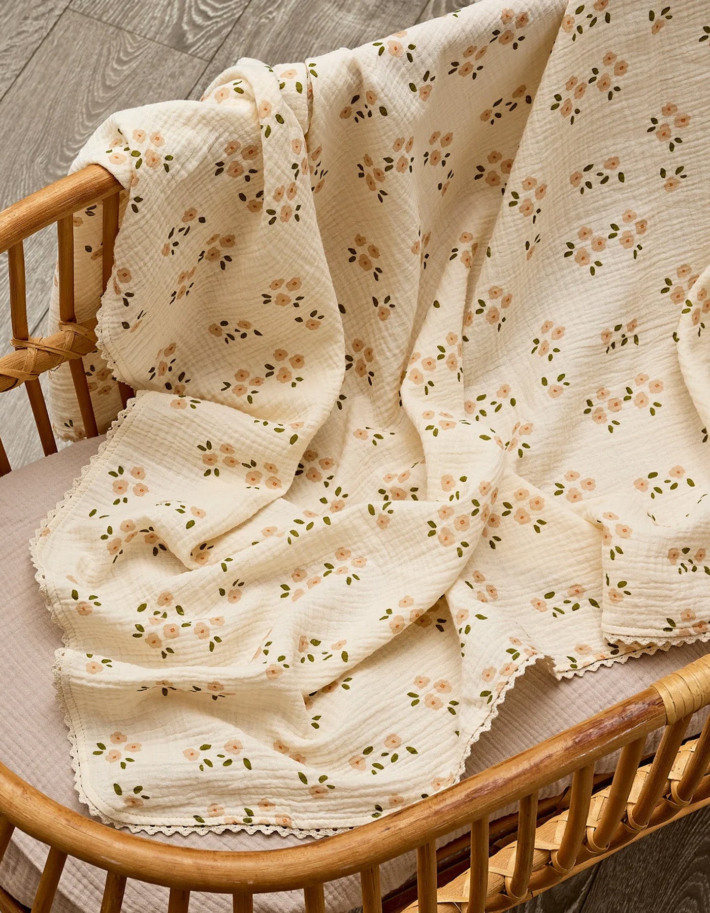 Over The Dandelions Organic Muslin Swaddle Daisy Print/Lace