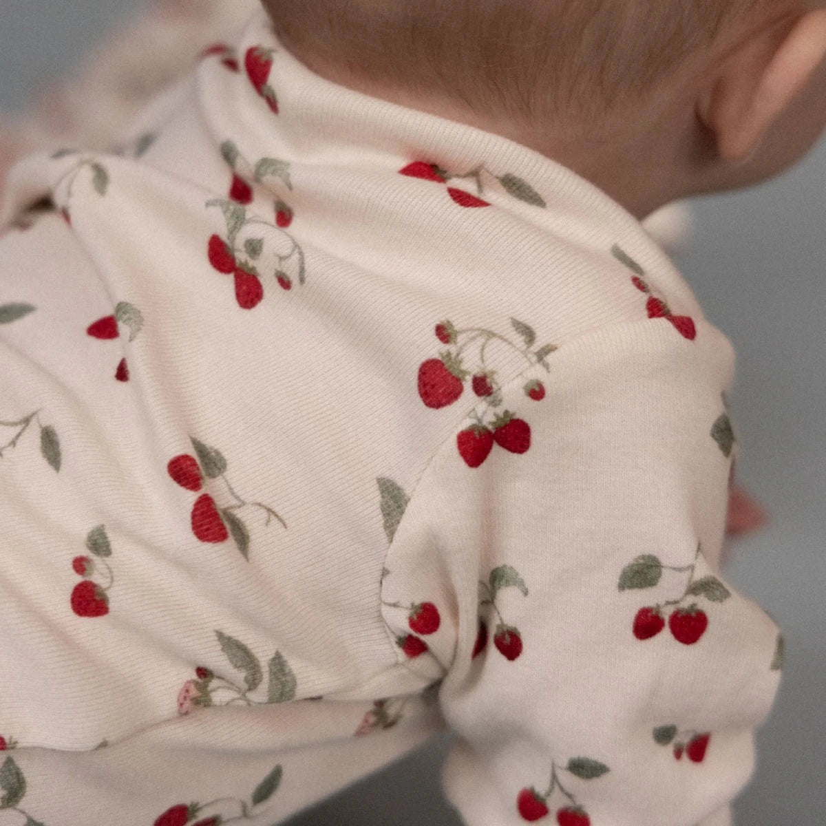 Nature Baby Long Sleeve Bodysuit Strawberry Blush Print