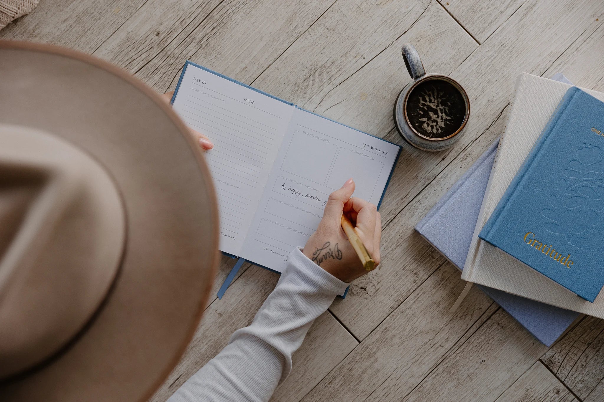 Olive & Page 100 Days Of Gratitude Journal - Sky Blue