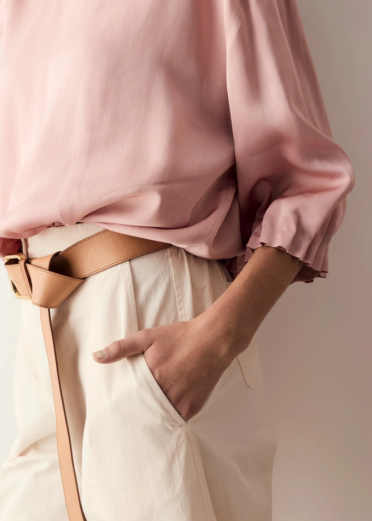 POL Alma Barrel Pant Pebble