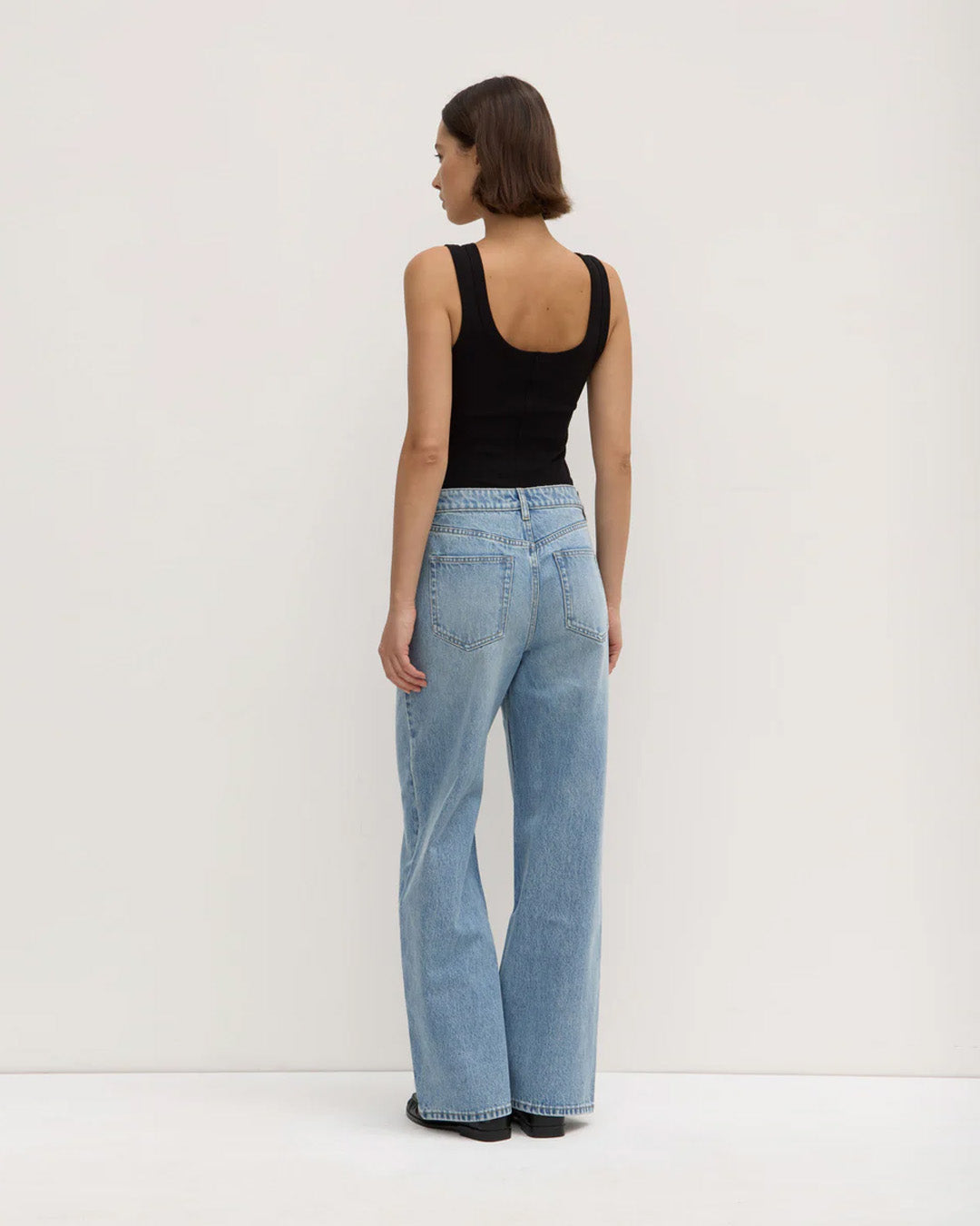 Assembly Label Womens Relaxed Jean Indigo Fade