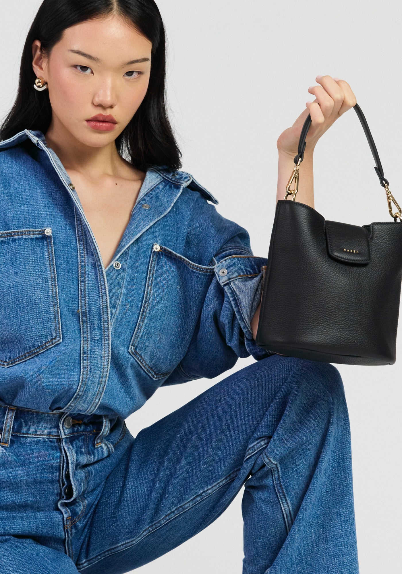 Saben Leo Crossbody Black Luxe