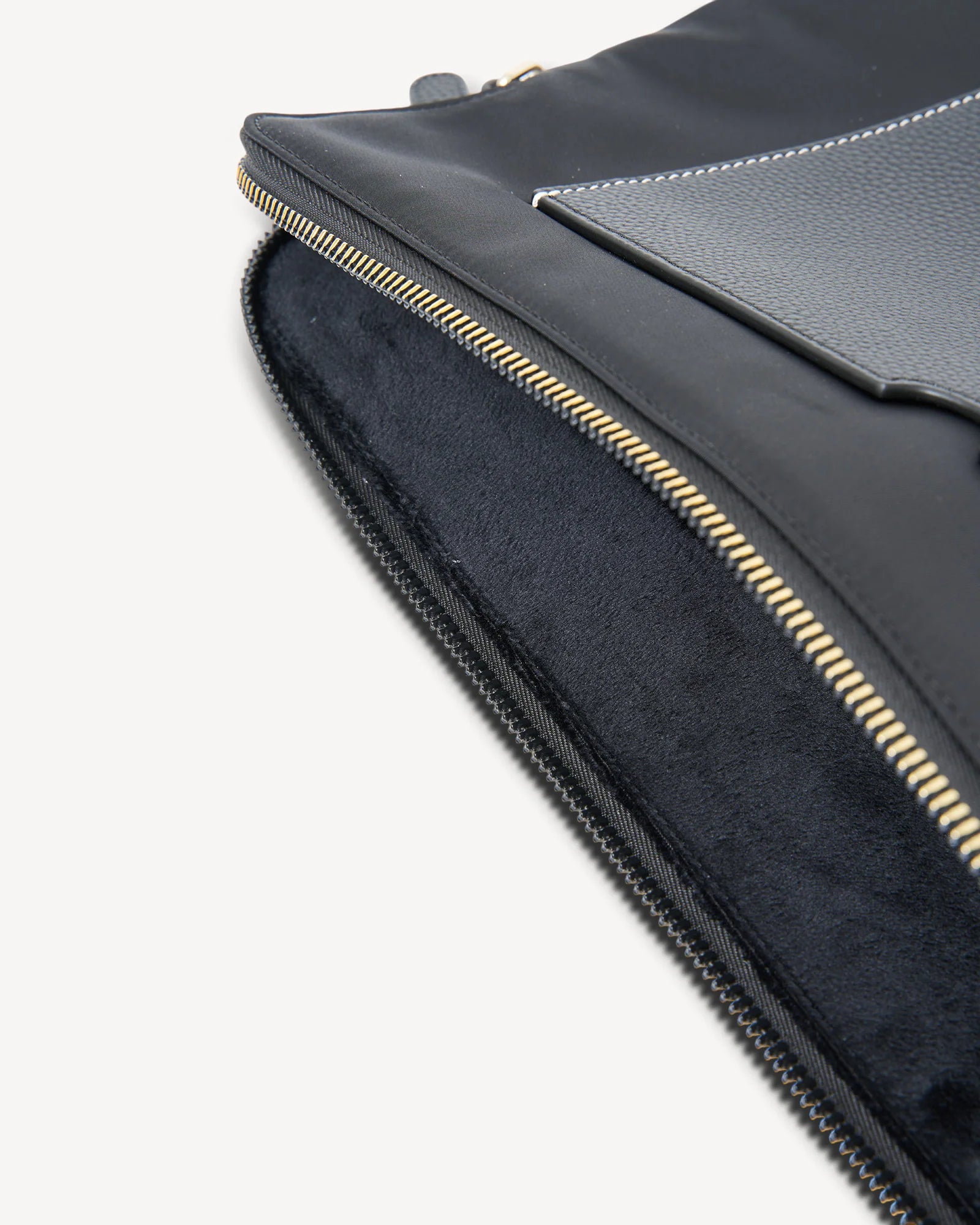Saben Augusta Laptop Sleeve 16inch Black
