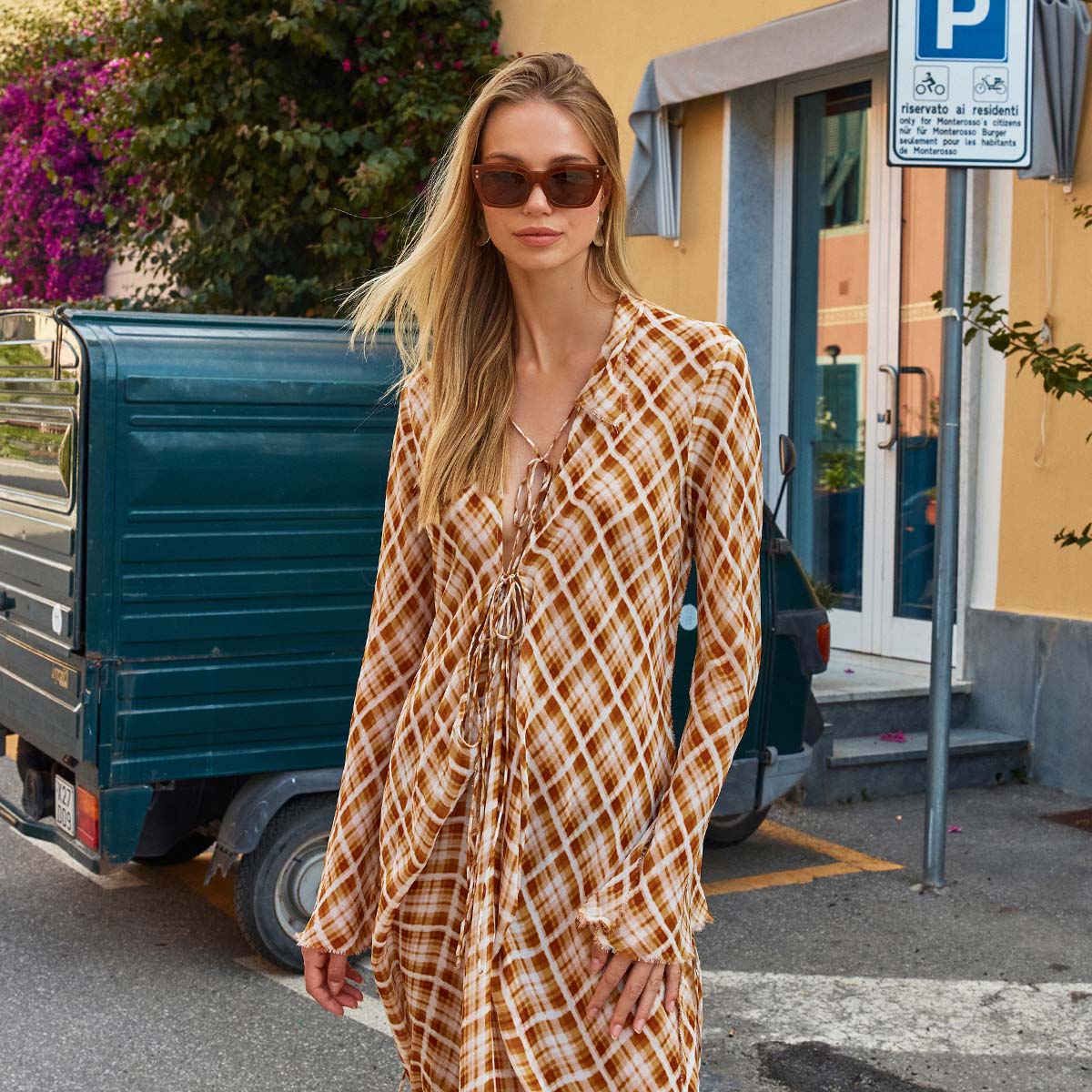 Status Anxiety Antagonist - Brown