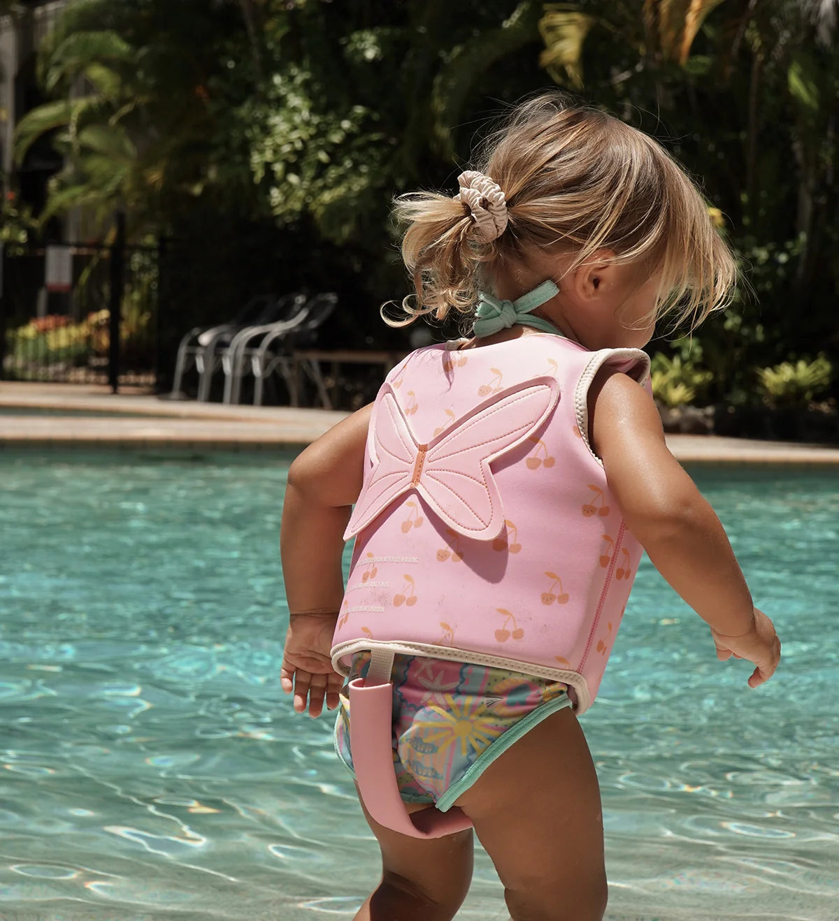 Sunnylife Kids Swim Vest Cotton Candy Cherry