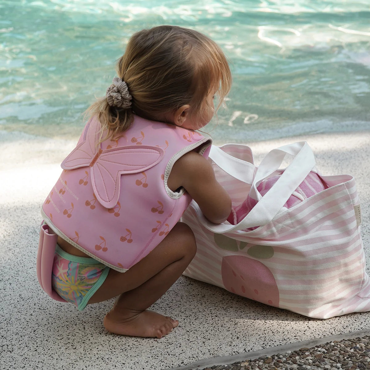 Sunnylife Kids Swim Vest Cotton Candy Cherry