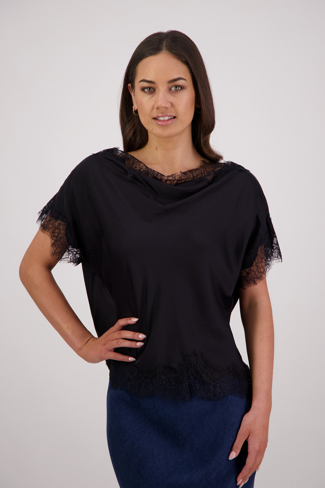 Briarwood Tabby Top Black